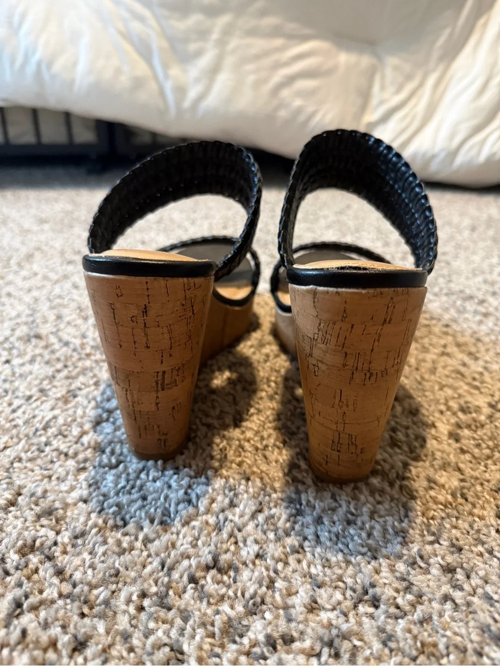 LC Lauren Conrad stylish black